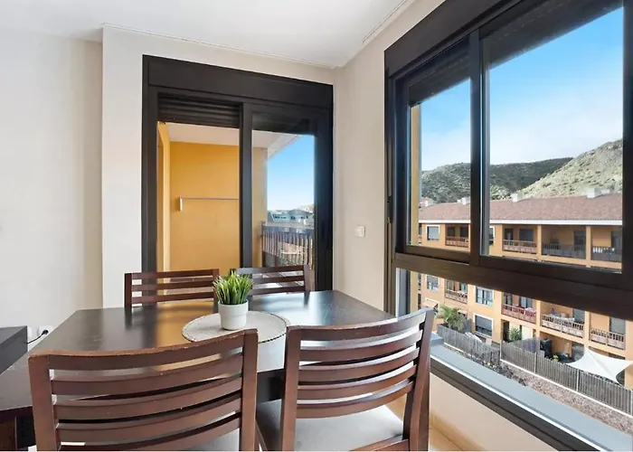 Be Happy 77 Apartman Arona