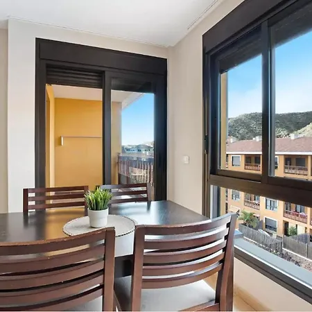 Be Happy 77 Apartman Arona