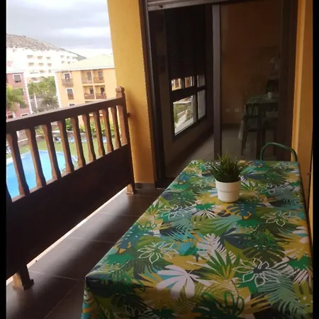 Be Happy 77 Apartman Arona